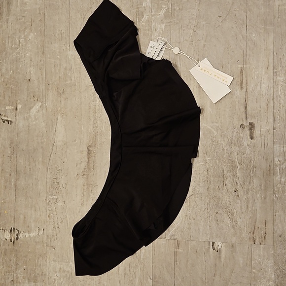 💕TRINA TURK💕 Monaco Solids Off The Shoulder Bandeau Bikini Top ~ Black 4 NWT - Picture 7 of 11